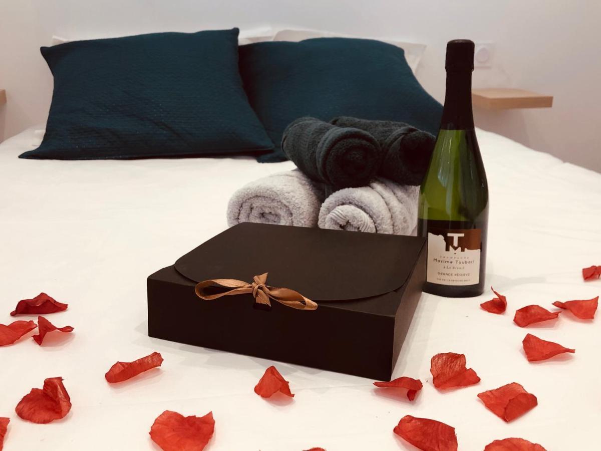 Apartament Le Coeur De Nîmes Zewnętrze zdjęcie